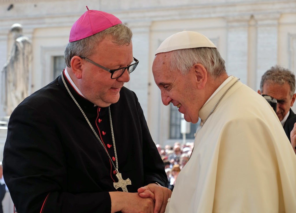 Bischof Bode und Papst Franziskus