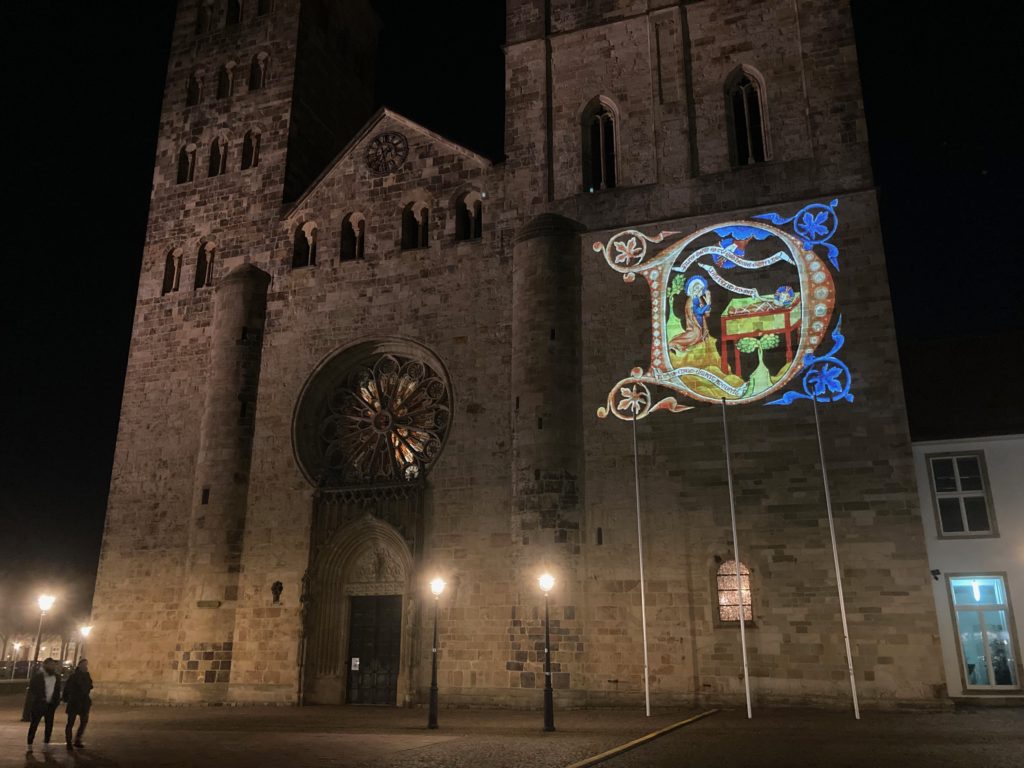 (un)sichtbar – Bilder aus Licht am Osnabrücker Dom