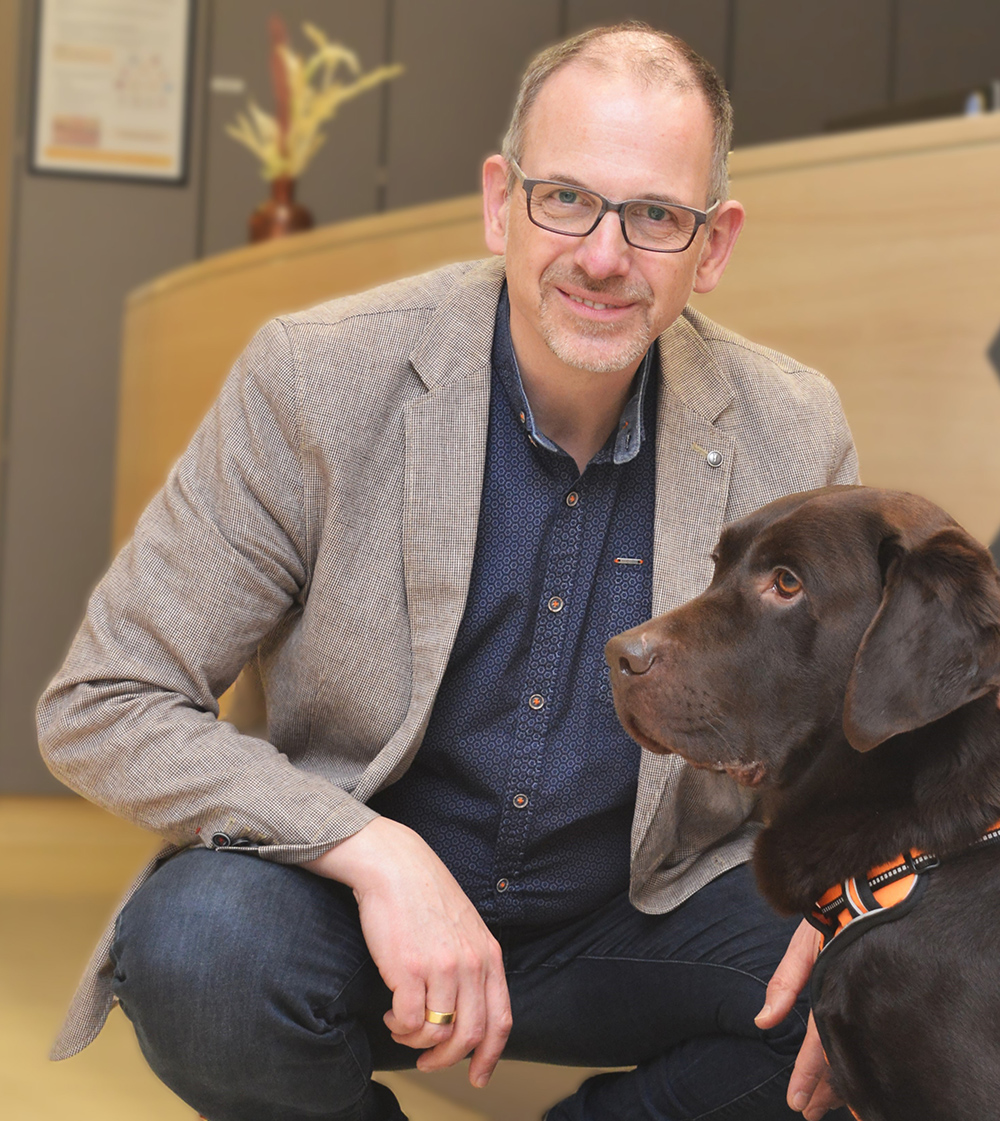 Sebastian von Melle mit seinem Hund Ide
