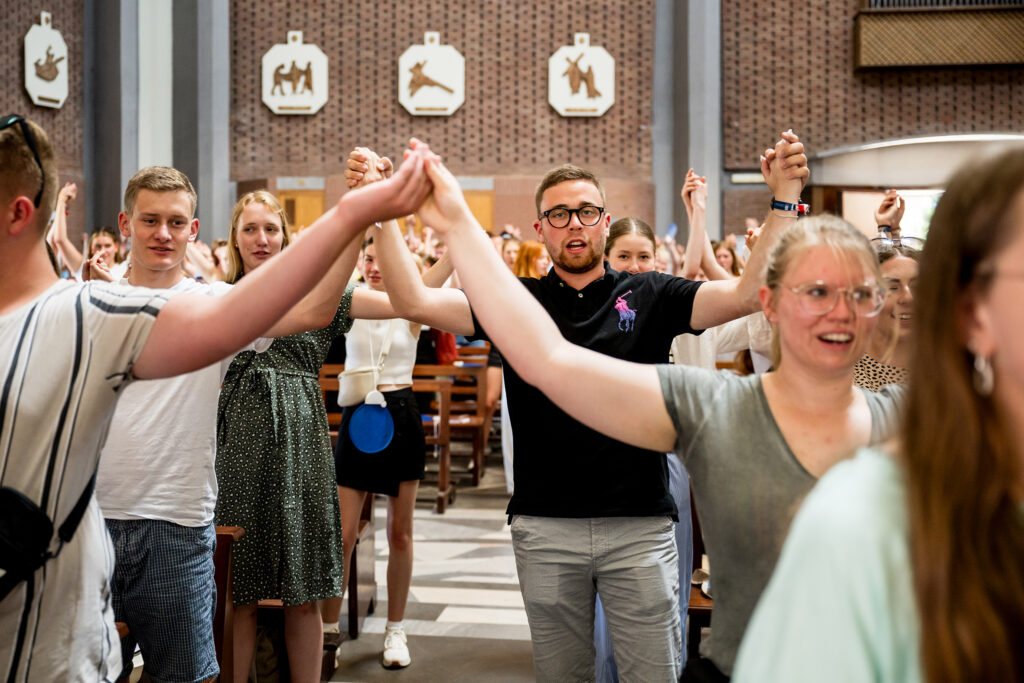 Eröffnungsgottesdienst der Ministrant*innen aus dem Bistum Osnabrück bei der Wallfahrt nach Rom