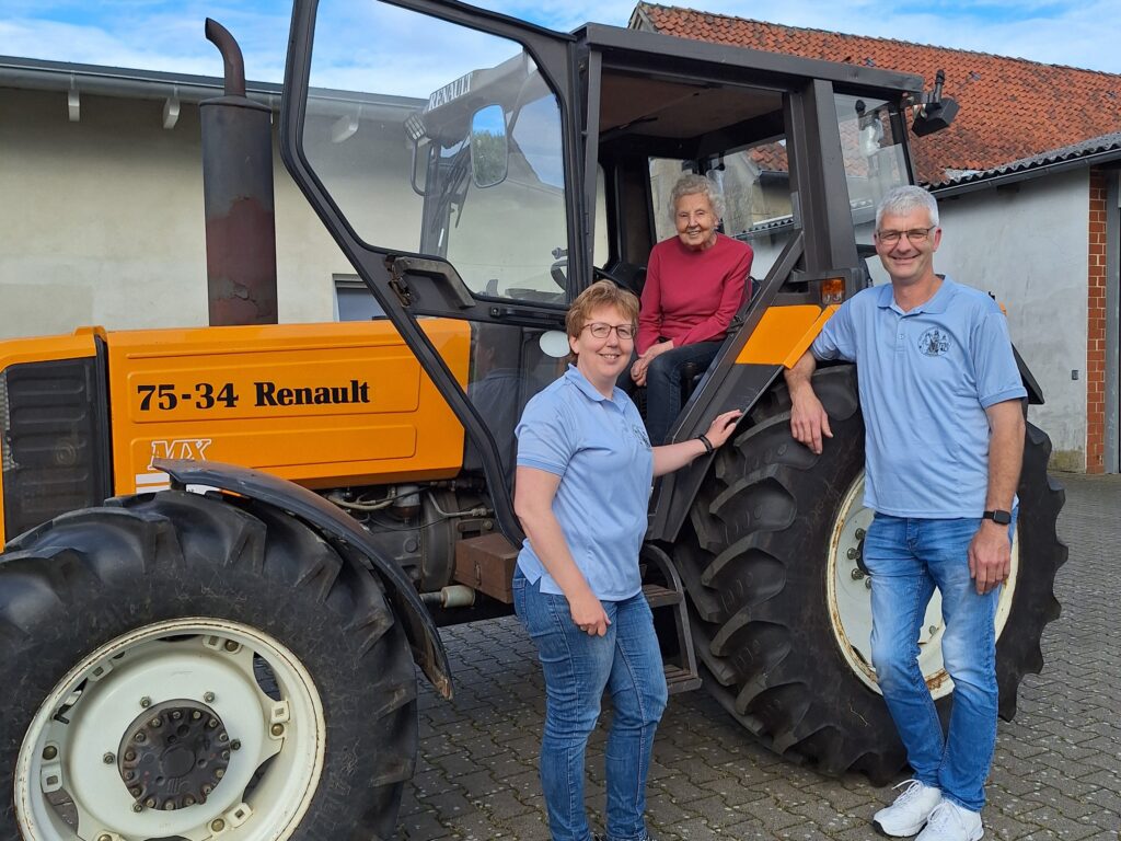 Familie Sieker/Tiemeyer aus Kloster Oesede mit Norbert Herkenhoff vom Wallfahrtsverein