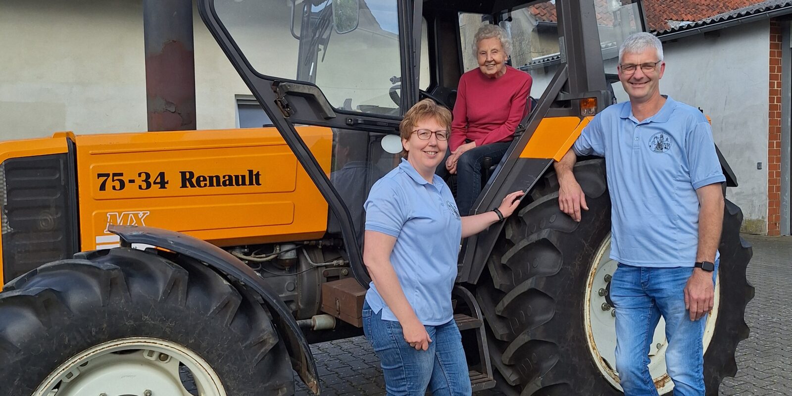 Familie Sieker/Tiemeyer aus Kloster Oesede mit Norbert Herkenhoff vom Wallfahrtsverein
