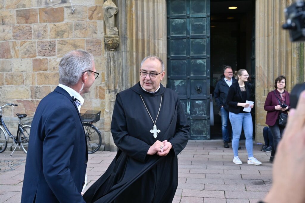 Bekanntgabe Bischof Dominicus im Dom Osnabrück