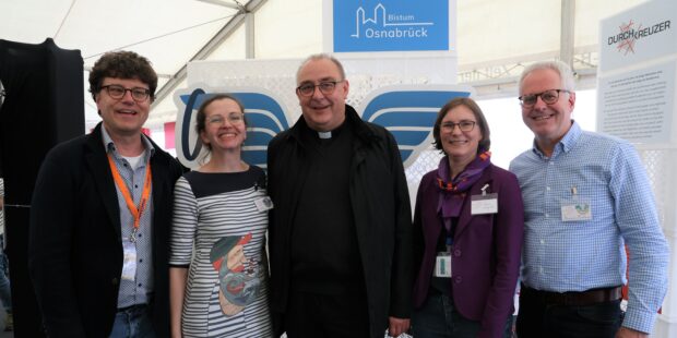 Das Team vom Stand des Bistums Osnabrück auf dem Katholikentag