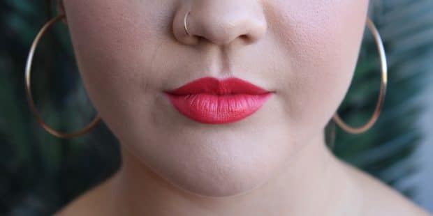 rote Lippen einer Frau