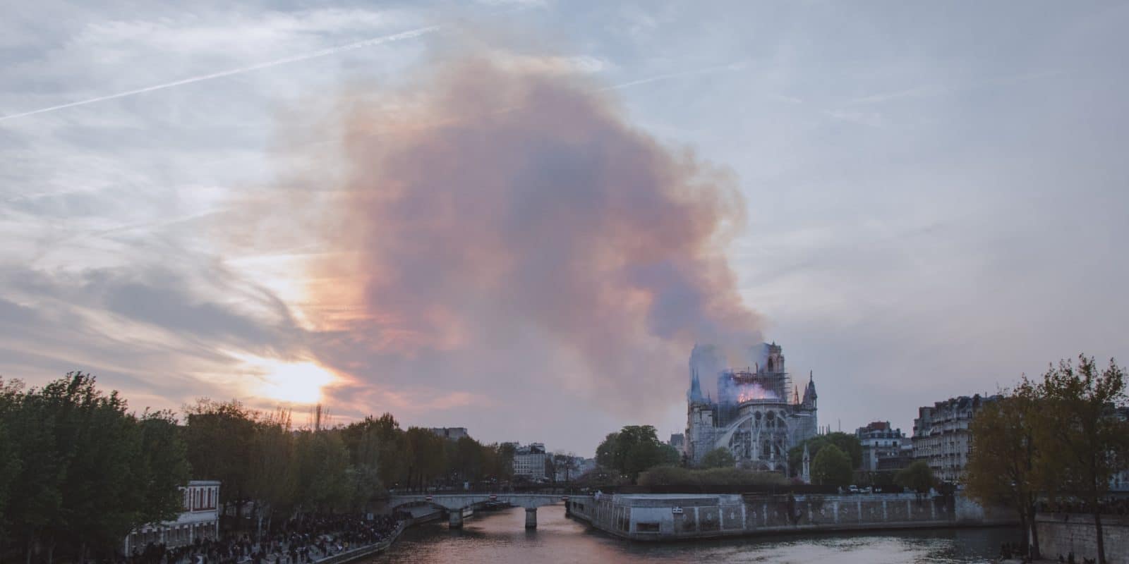 Notre Dame in Flammen