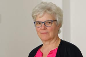 Dr. Julie Kirchberg