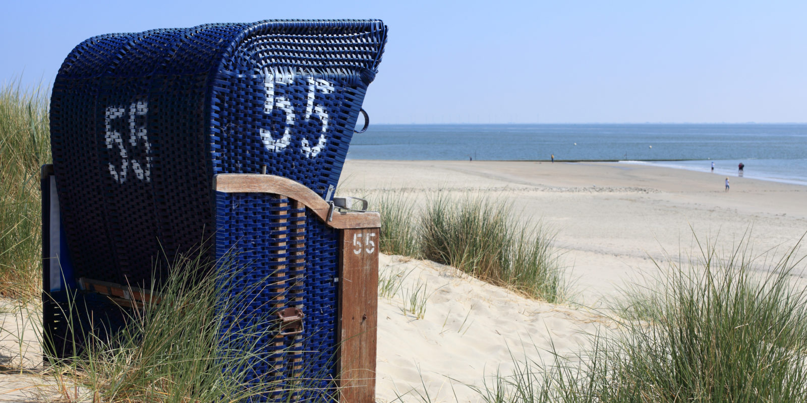 Stranskorb auf Borkum am Meer