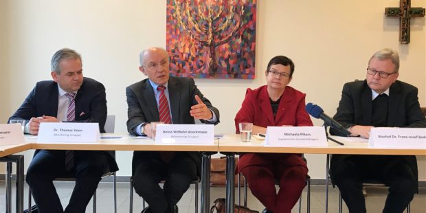 Beteiligte der Pressekonferenz 1 Jahr Schutzprozess im Bistum Osnabrück