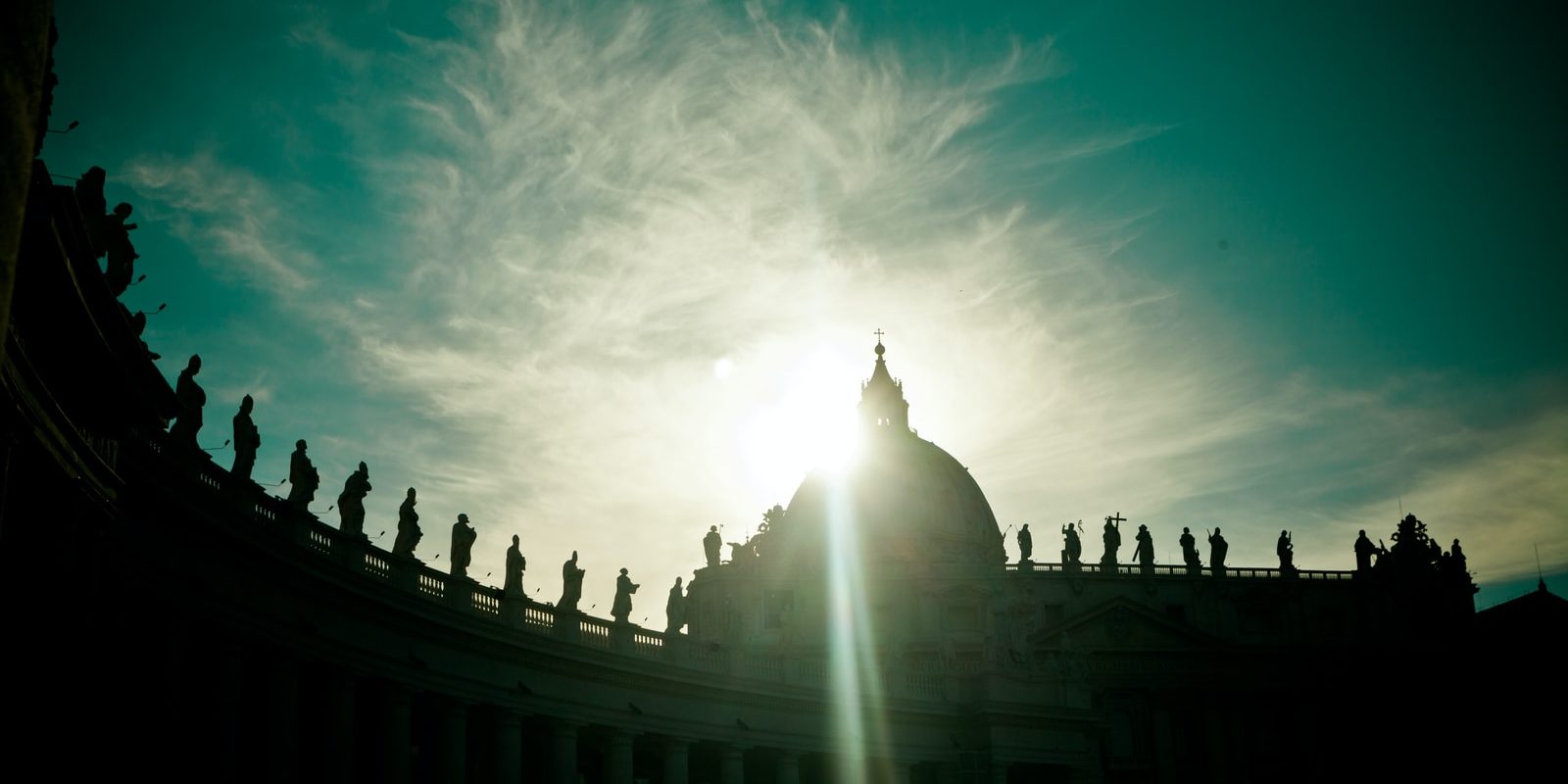 Silhouette Petersdom