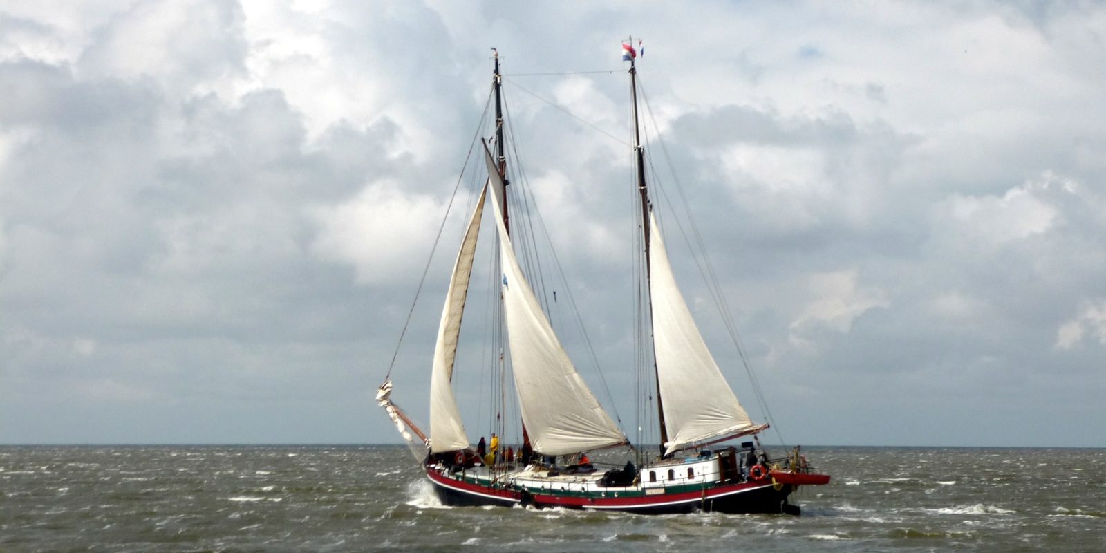 Segelschiff auf dem Meer