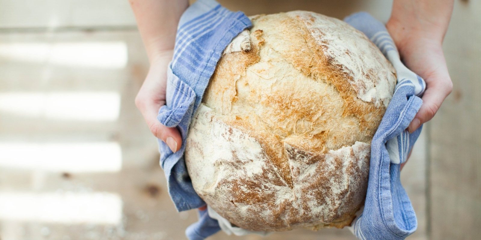 Frisch gebackenes Brot