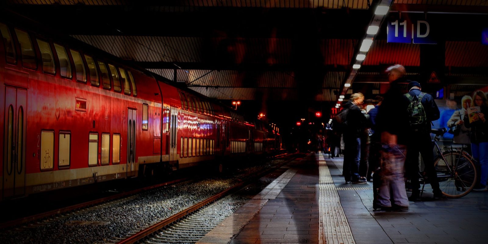 Gott auf dem Hauptbahnhof