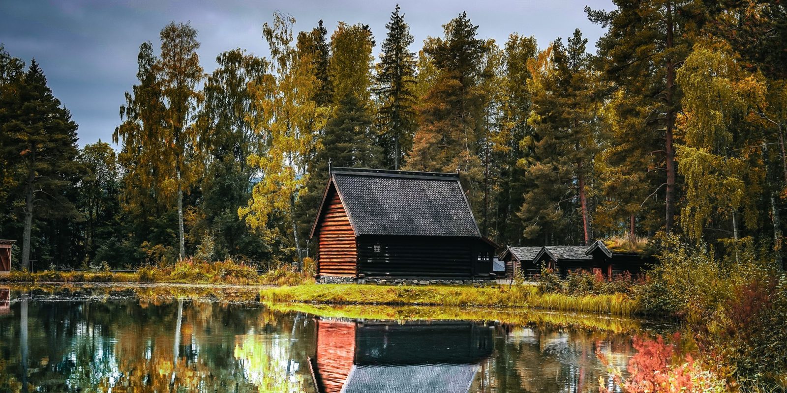 Hütte am See