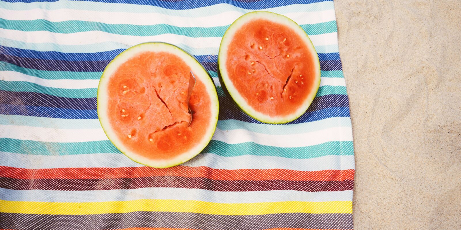 Wassermelone am Strand